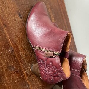 PIKOLINOS Burgundy Ankle Boots with Embroidery